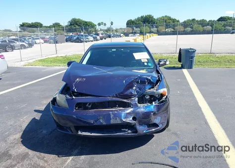 2007 Scion Tc из США, поврежденный, VIN JTKDE177170168972